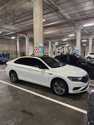 VOLKSWAGEN JETTA 1.4 250 TSI TOTAL FLEX R-LINE TIPTRONIC